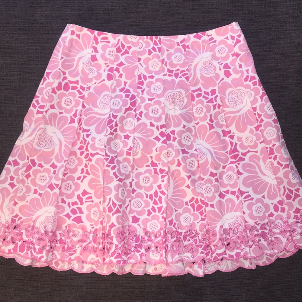 Little cute skirt!